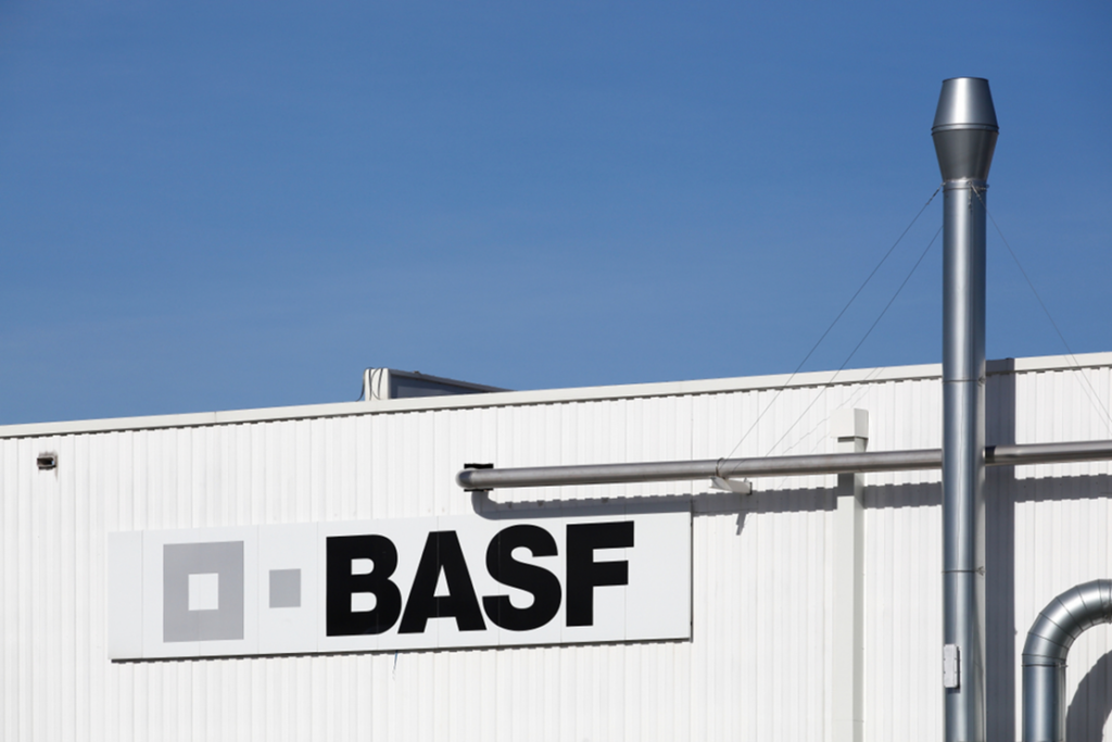 basf-rechnet-mit-niedrigem-gewinn-in-schwieriger-marktlage