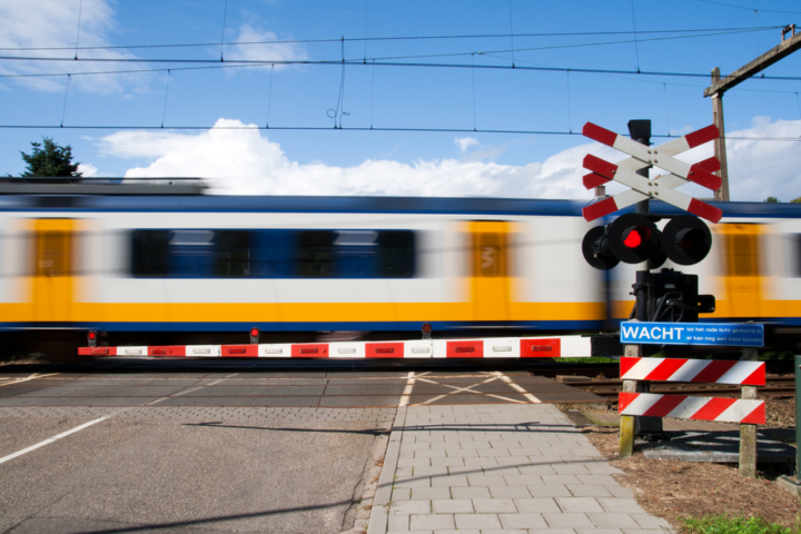 bahnstreik-blockiert-zugverkehr-nach-amsterdam