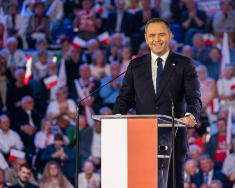 polens-wahlsieg-der-rechten-erschüttert-deutsche-politik