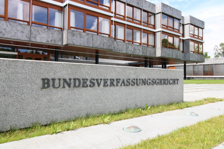 bundestag-verschiebt-richterwahl-nach-plagiatsstreit
