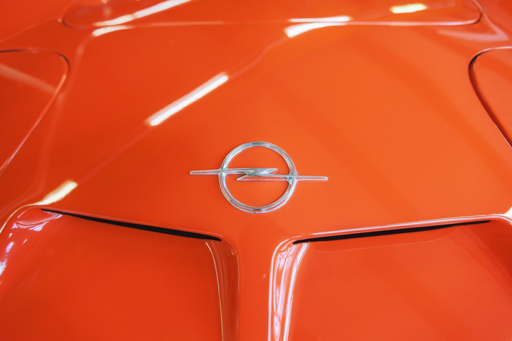 opel-korrigiert-seine-elektrostrategie