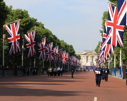 streit-um-nationalflaggen-in-großbritannien-spitzt-sich-zu