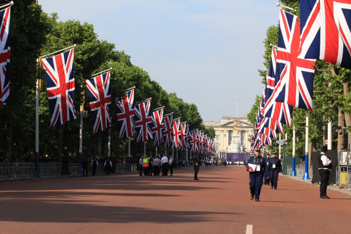streit-um-nationalflaggen-in-großbritannien-spitzt-sich-zu