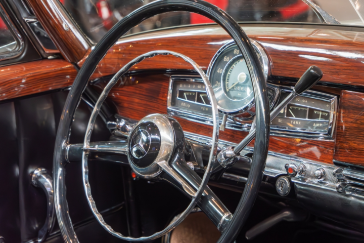 autoaktien-im-minus:-eu-gipfel-sorgt-für-nervosität