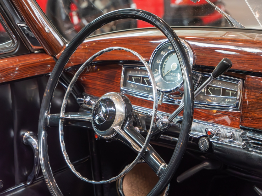 autoaktien-im-minus:-eu-gipfel-sorgt-für-nervosität
