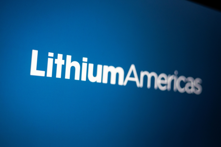 lithium-americas-aktienkurs-mit-explosionsartigem-anstieg