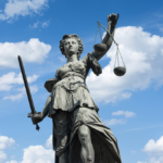 justiz-im-stillstand:-deutschlands-gerichte-am-limit